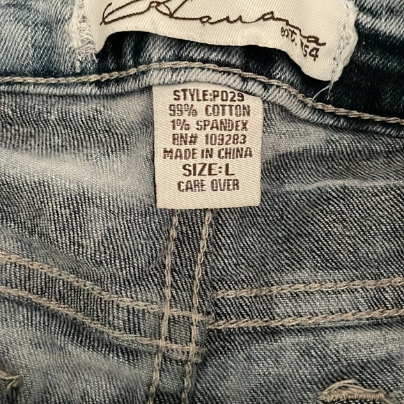 Women’s shorts - Picture 3 of 6